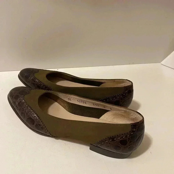 Salvatore Ferragamo crocodile flat Brown and Green size 6 - Picture 4 of 15